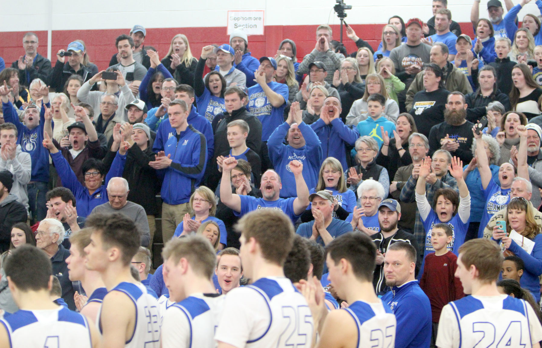 McDonell boys basketball vs Luck at Chi-Hi 3-9-19